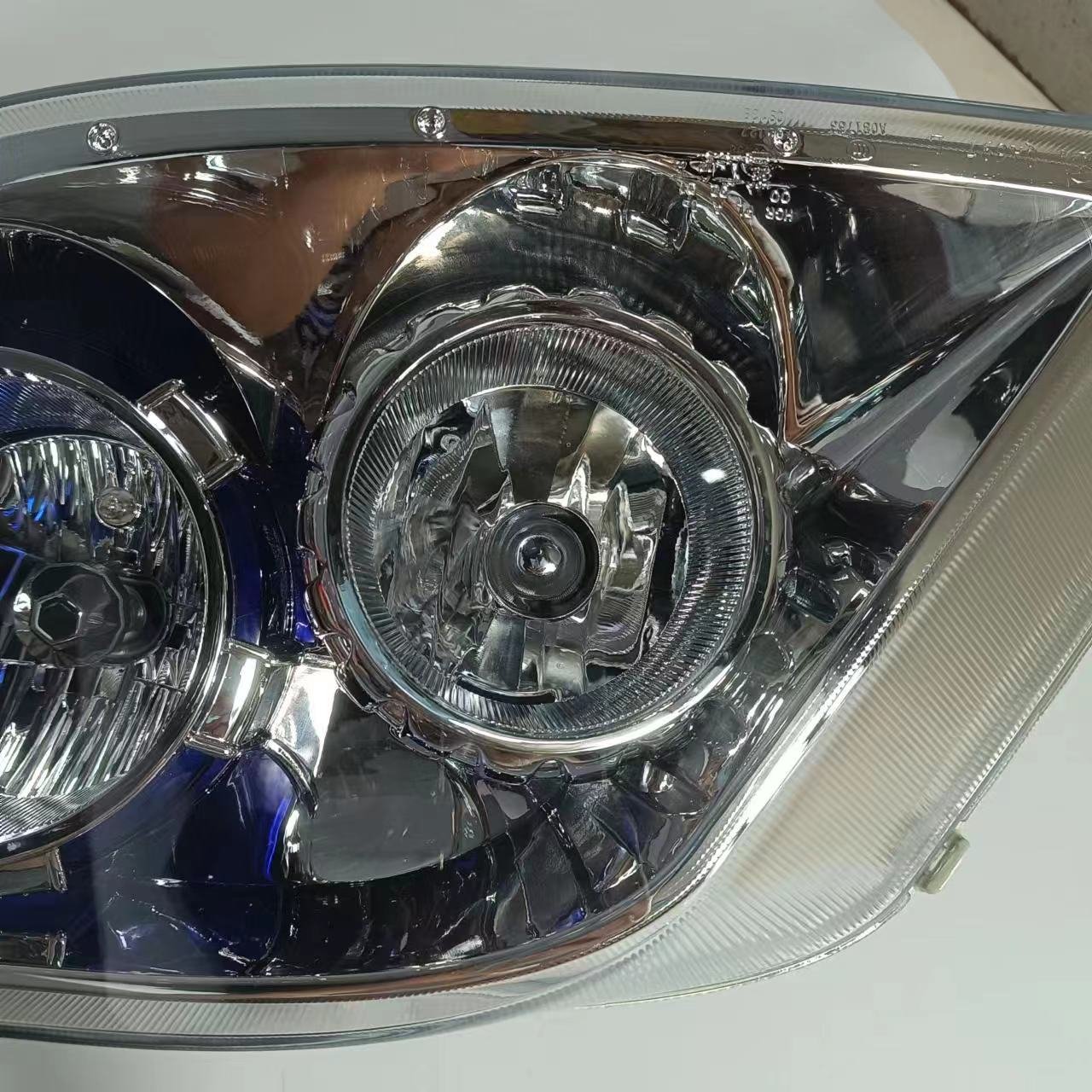 Yutong Bus Headlight Adiputro Jet Bus 5 QA697 Head Lights for Chines Bus