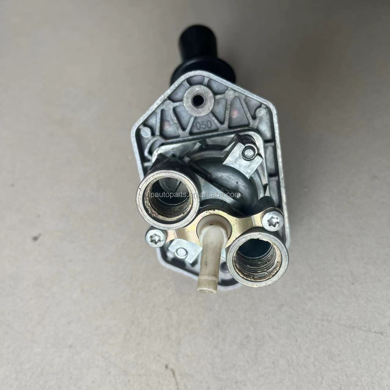 Original Passenger Car Handbrake Switch WABCO Manual Brake Valve Is Suitable for Chinese Buses