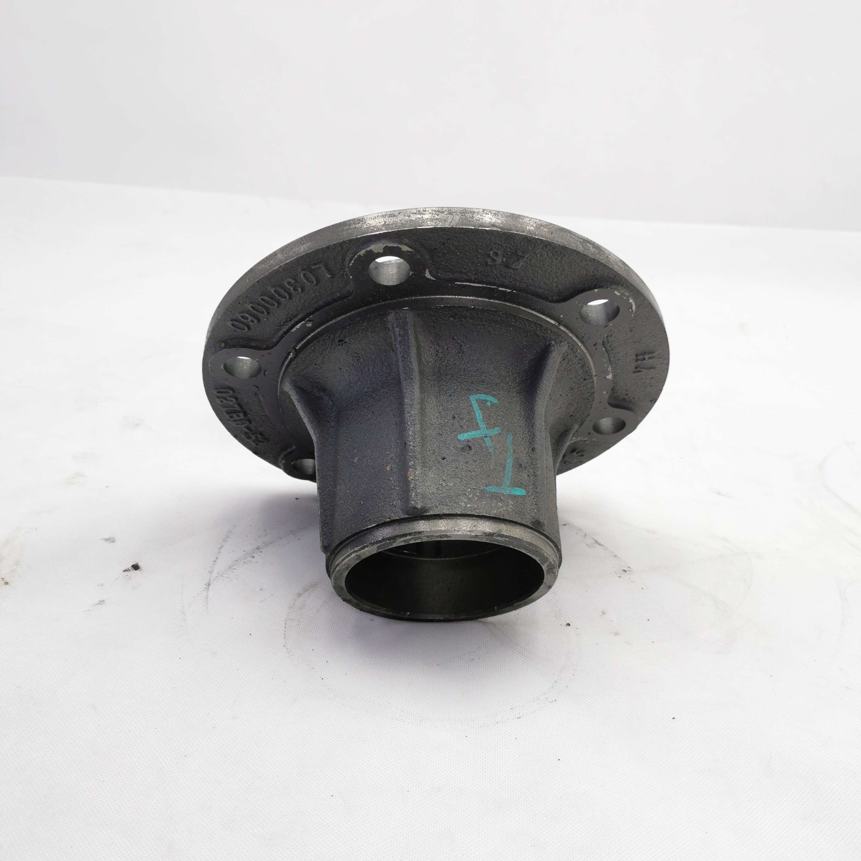 Foton Truck Parts Front Hub L0300060027B0-52