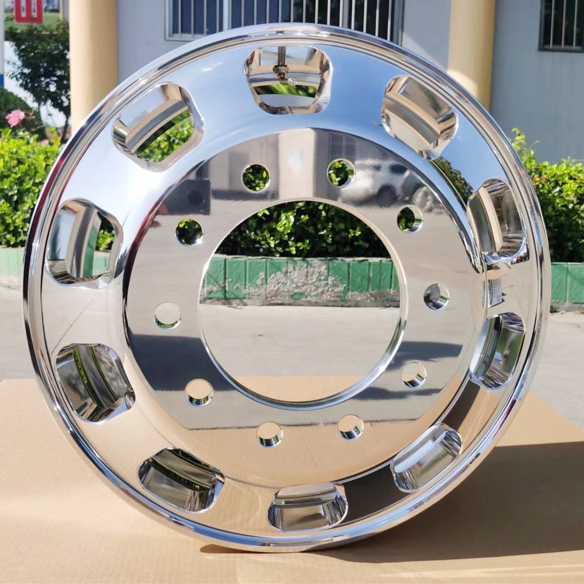 22.5X8.25 Truck and Bus Special Forged Aluminum Alloy Wheel Special air Hole Customized Surface Polishing 10 Holes