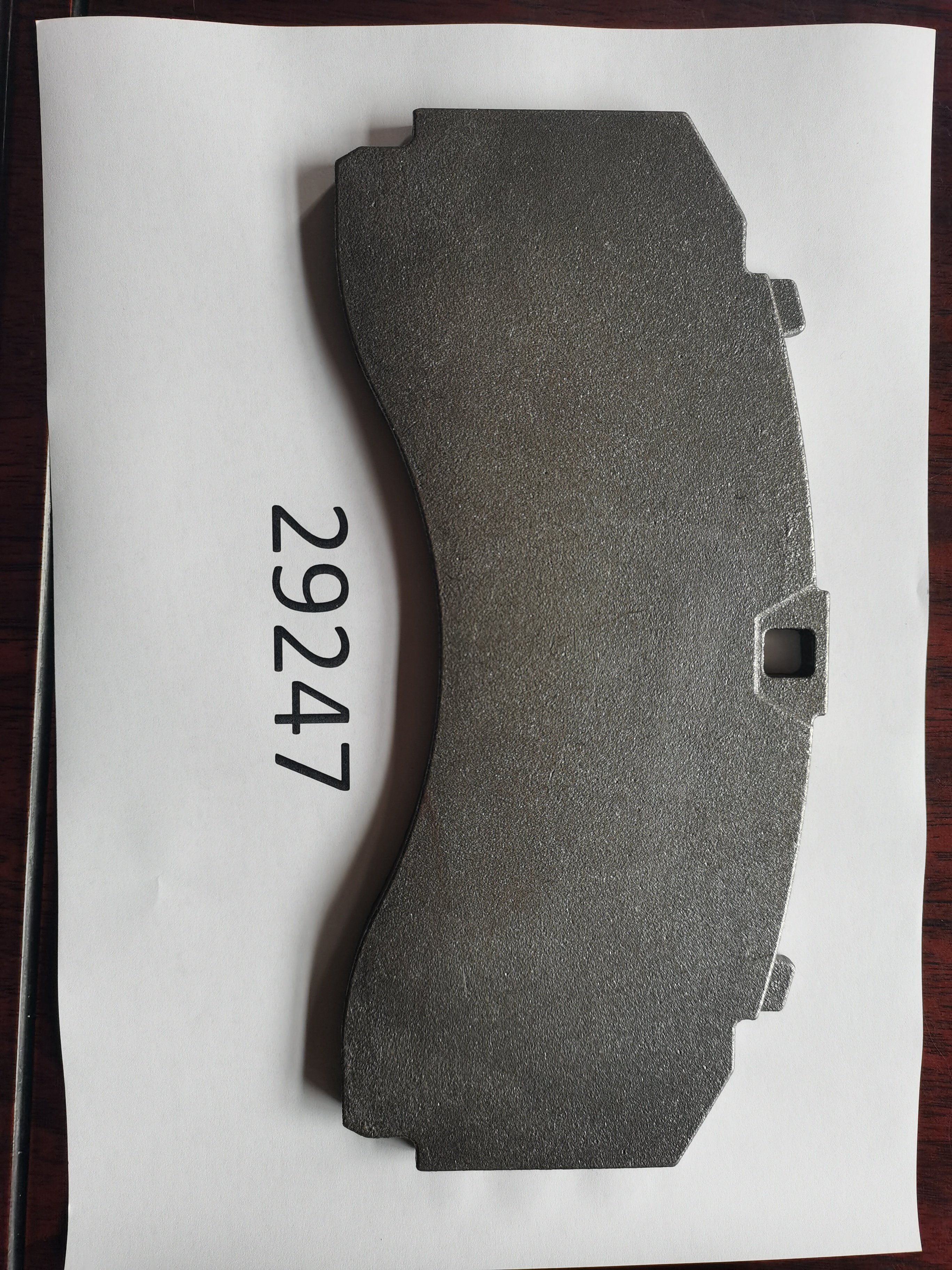 29244 Custom-Sized Corrosion-Resistant Auto Brake Pad Steel Casting Back Plate