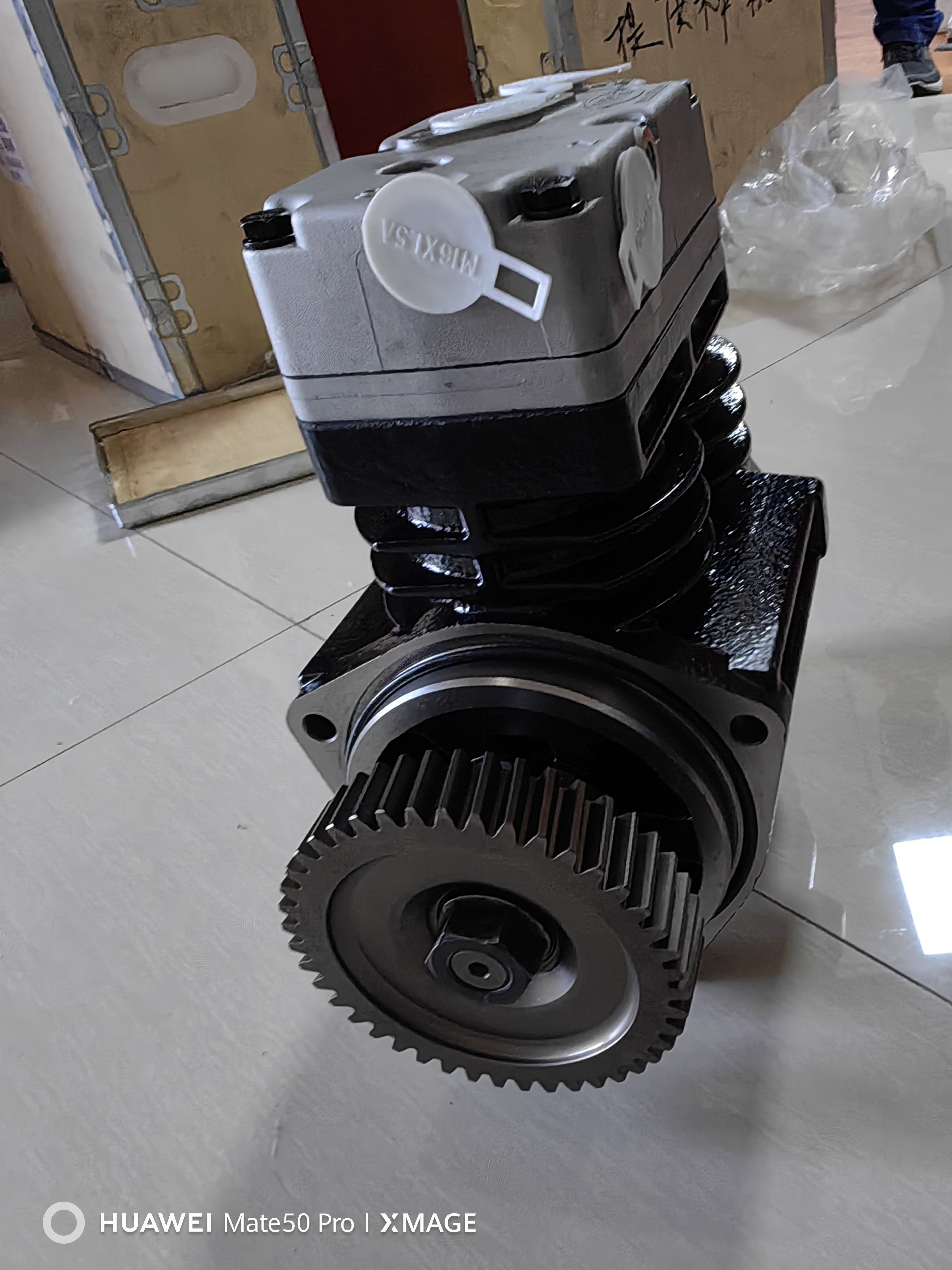 Russian Market Daewoo Bus DL08 Engine Parts 65.54101-7071 Air Compressor for Doosan