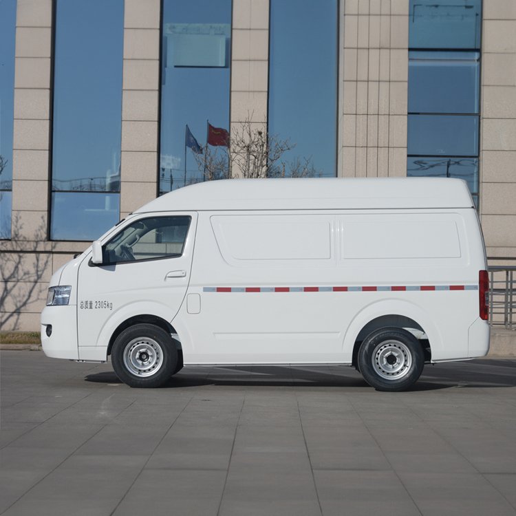 Hot Sale FOTON Landscape G7 MINI VAN BUS Gasoline Minivans 15 Seats High Roof Diesel Enegine Mini Bus