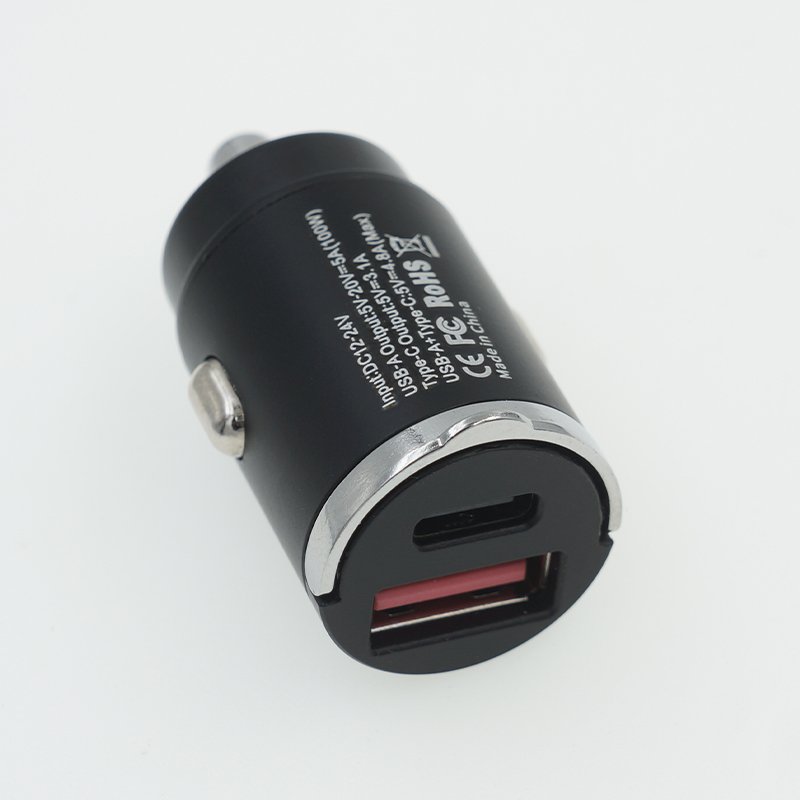 Factory Price Metal Alloy Mini Car Charger 100W QC3.0 USB C Dual Ports Power Adapter