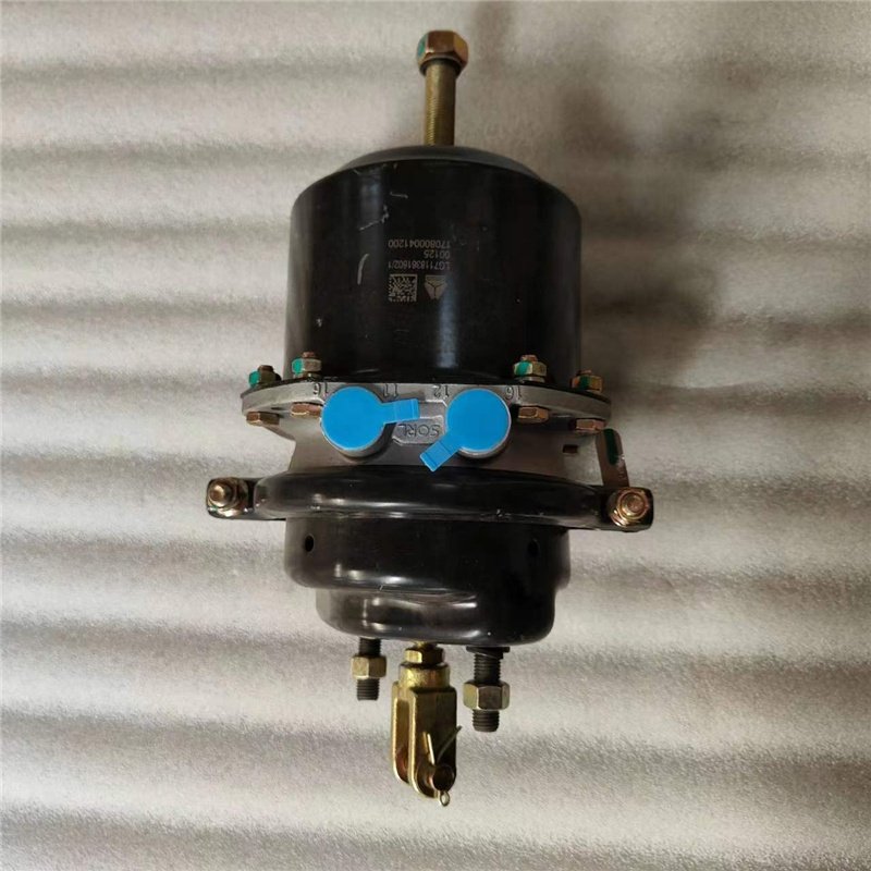 Chinese Bus YuTong ZhongTong AnKai Heavy Truck Spare Parts Front and Rear Brake Chamber WG9000360600 WG9000360601 for Sale
