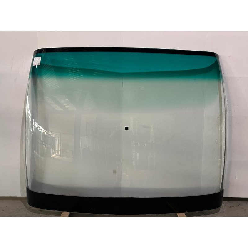 Golden Gradon 6770 Wholesale Durable Auto Glass Front Windshield Glass Car Windshield for Golden Gradon 6770 Bus Windshield 1530