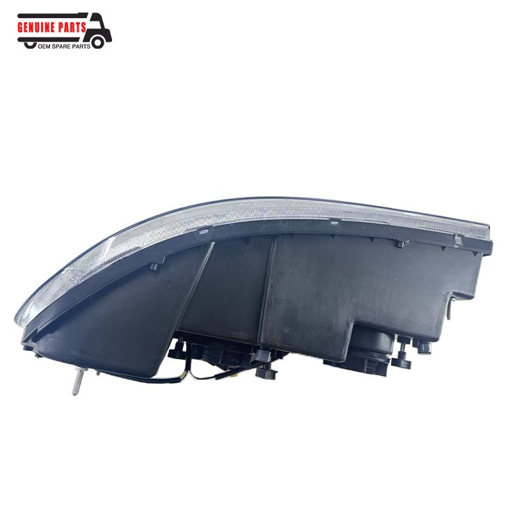 High Quality Bus Accessories 3701-72003-15 3701-72003-19 Headlight Headlamp Use for YUTONG ZK6126 Bus Spare Parts