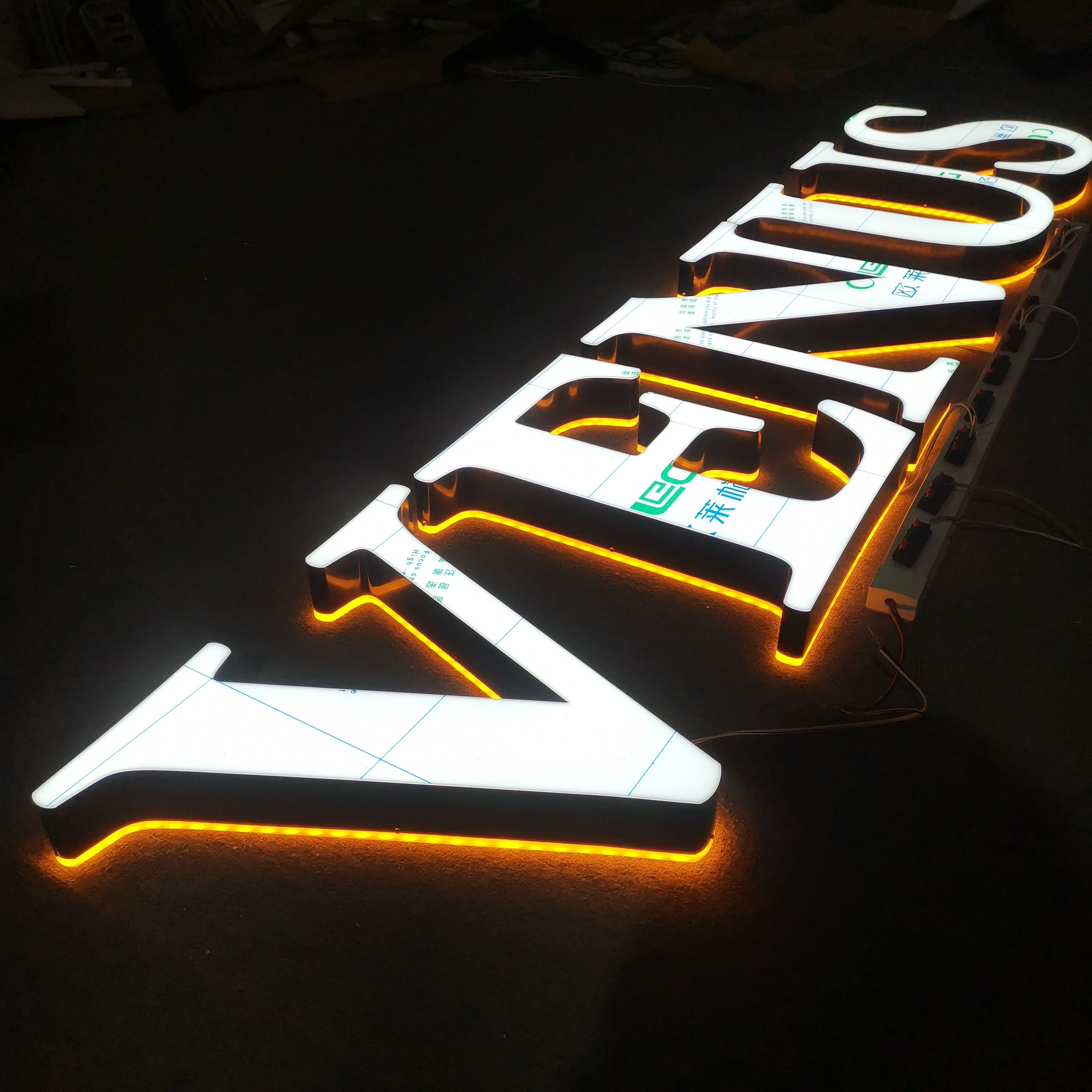 Custom logo Brand Name Store Signs Letters Shop Signs Led Acrylic Signage Light Outdoor 3D Acrylic Front Light Sign