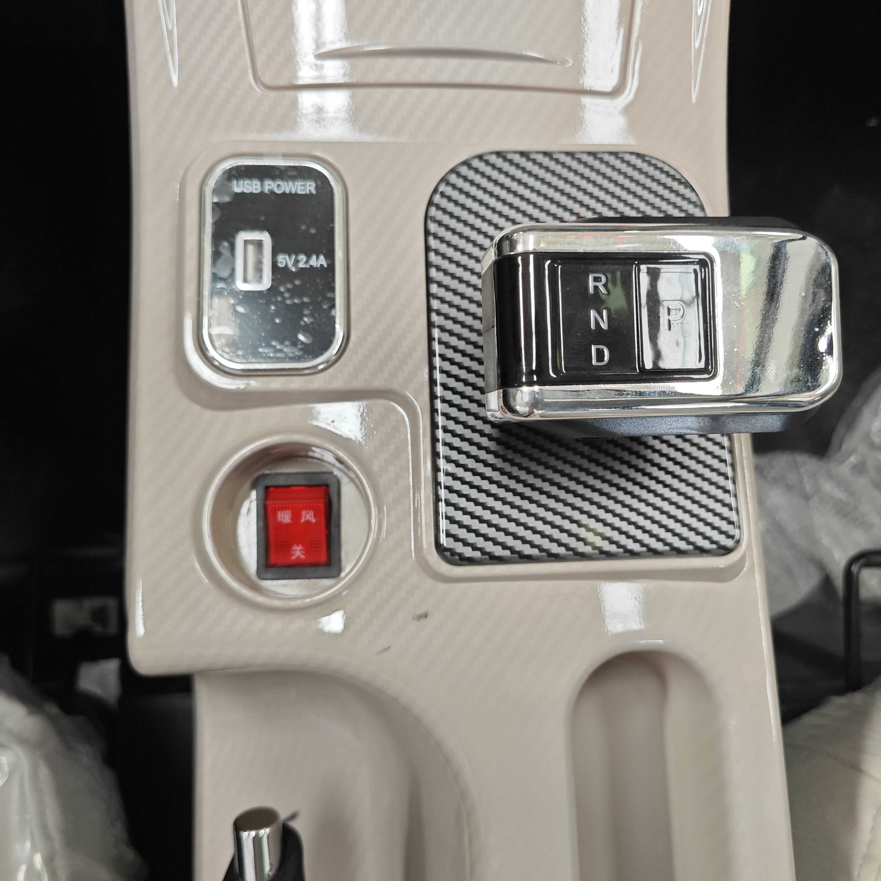 Cheap Electric Vehicle New Design Vehicle Mini Electric Automobile 2024 Sales Electric Mini Car Cheap Electric Vehicle