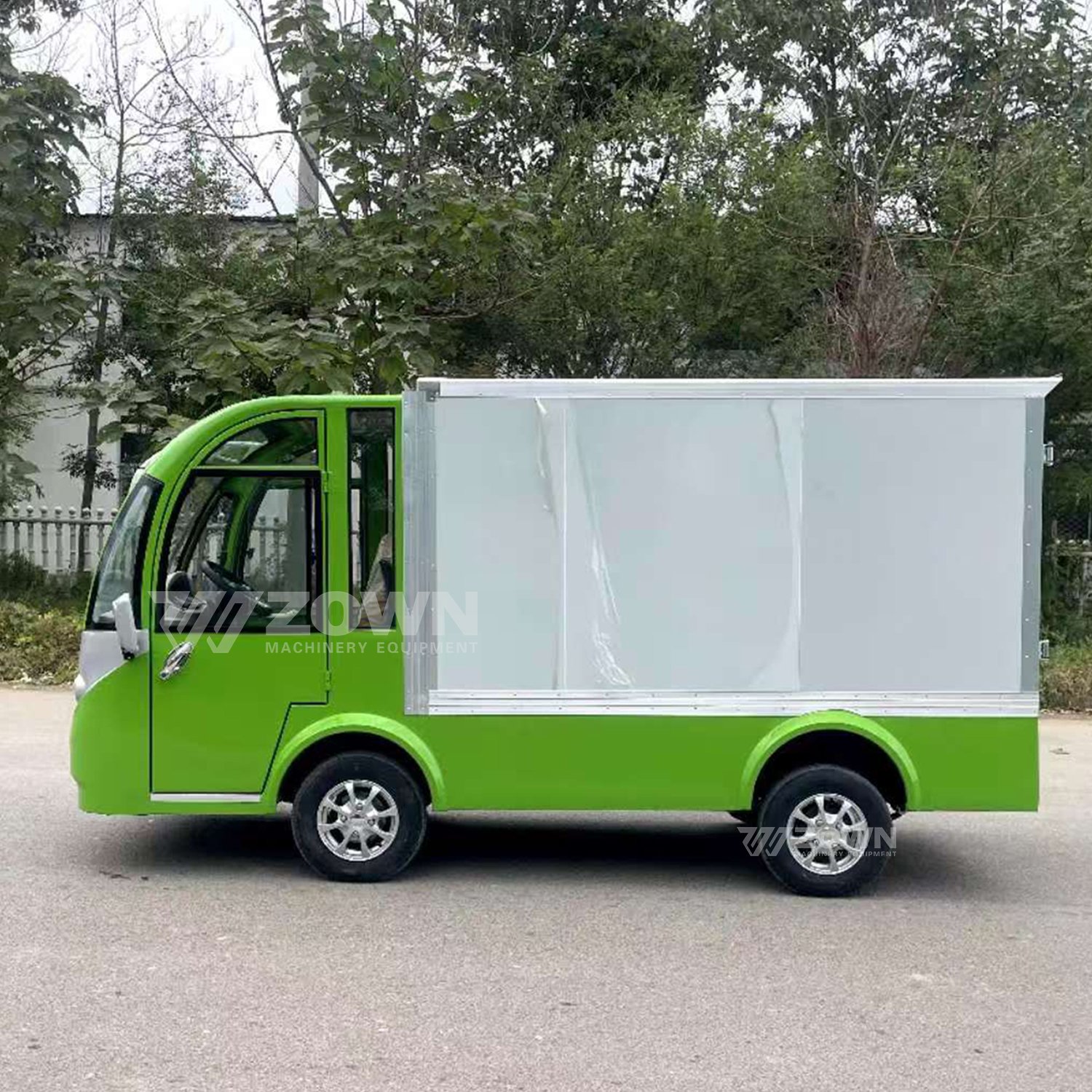 Wholesale Fashionable Fan Electrical Mini Cargo Van Tourist Bus Sightseeing Car for Sale