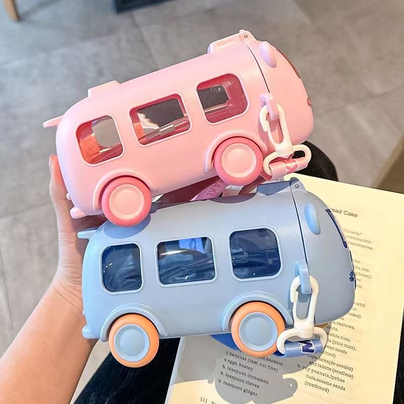 500Ml Creative Submarine Shape Tritan Water Bottle Cute Space Capsule 3D Doll Water Bottles Cute Children's Insulation Cup