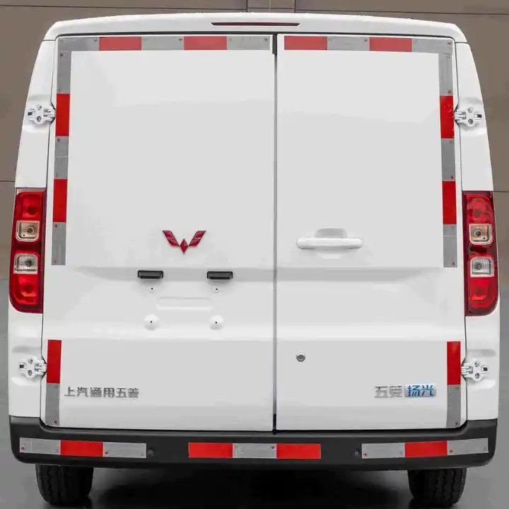 Official Store Vehicles Wuling Yangguang Electric Vehicle Mini Bus Right Hand Drive Electric Cargo Van Rhd Van
