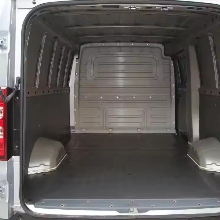 Official Store Vehicles Wuling Yangguang Electric Vehicle Mini Bus Right Hand Drive Electric Cargo Van Rhd Van