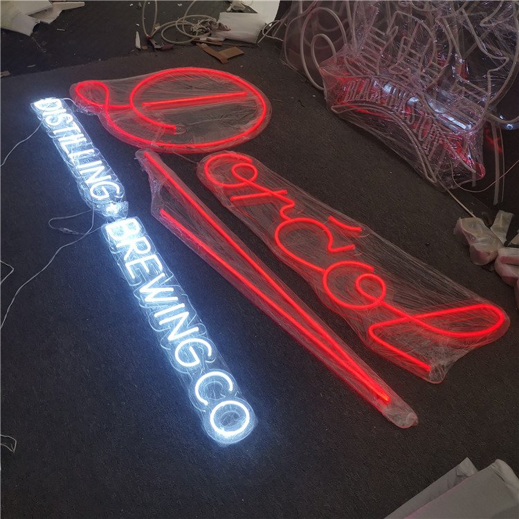 Customized Led Sign Light for Shop Bar Store Home Decoration Glass Neon Sign