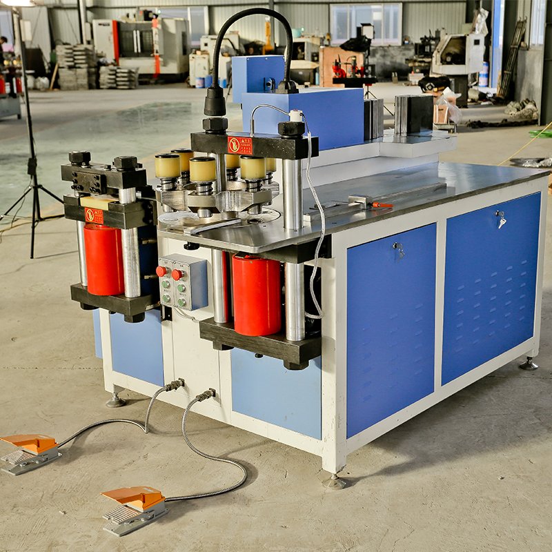 Bender Bus Bar Processor Busbar Process Machine Hydraulic Copper CNC Busbar Processing Machine Aluminum PLC Ocntrole Provided 15