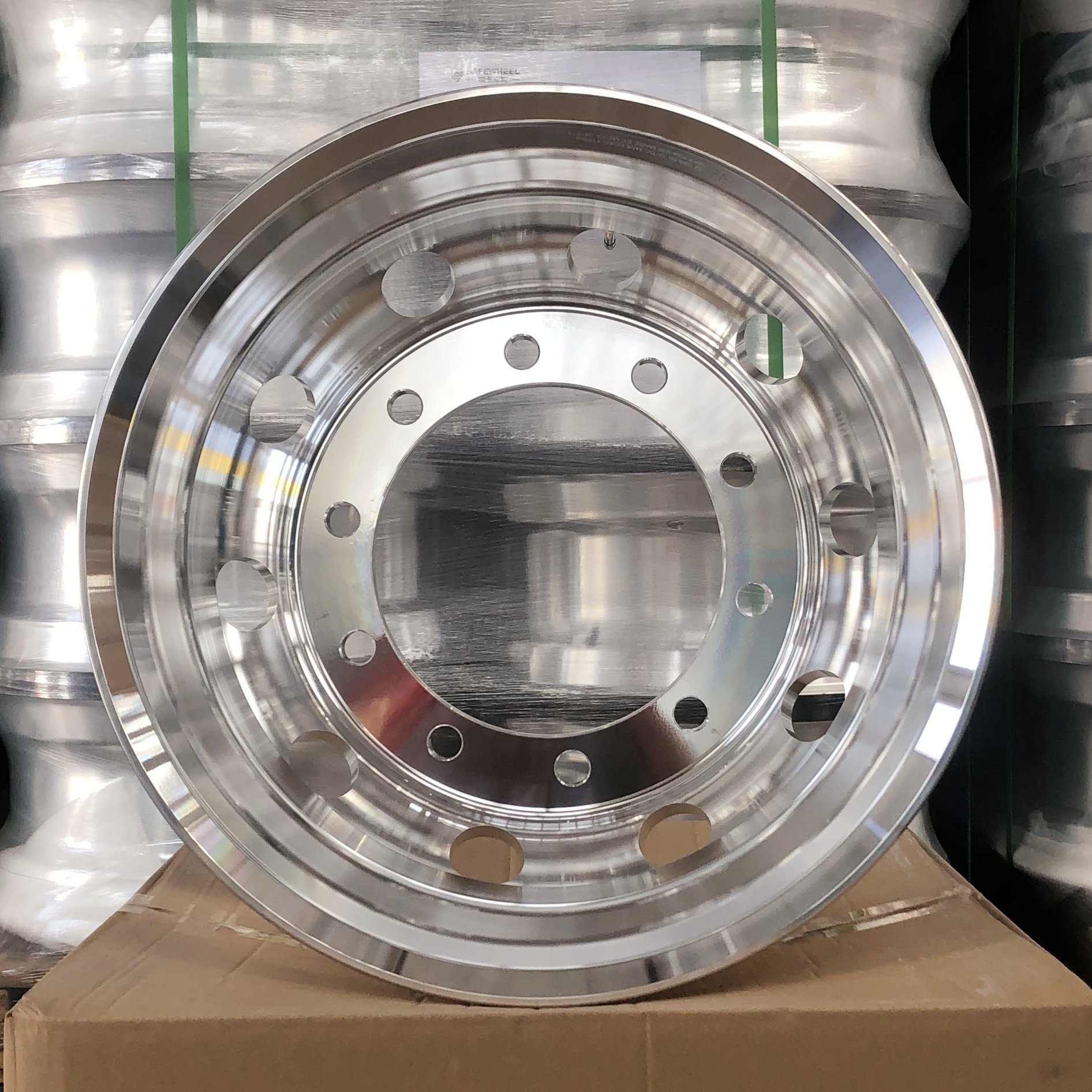 22.5X9.00 Forged Aluminum Alloy Wheels European Truck American Truck 10 air Holes