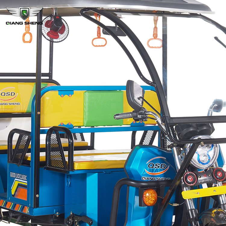 New Design Cheap Tuk Tuk Bus Pedicab Rickshaw Electric Tricycle Used to Pull Passenger in India Train Railway Station