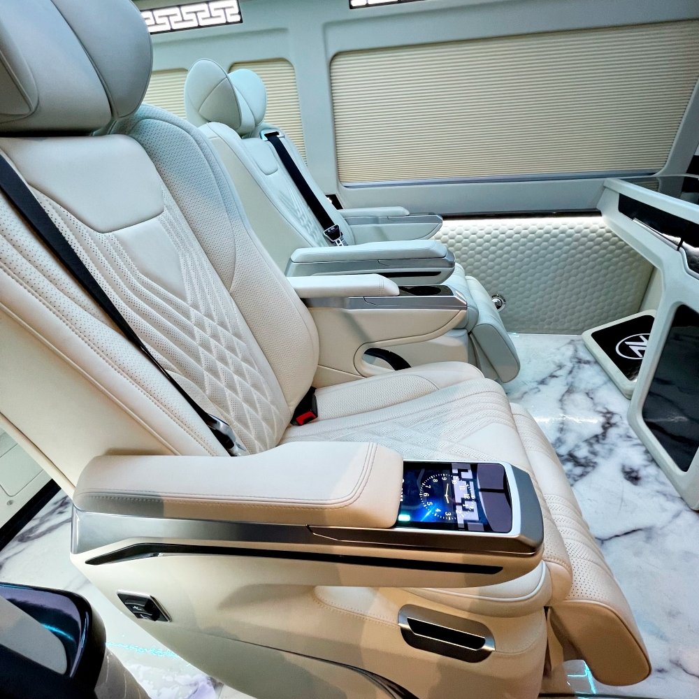 Kit Van Seat Car Interior Upgrade Complete Modification Plan Luxury Accessory Headlight TOYOTA Hiace Van