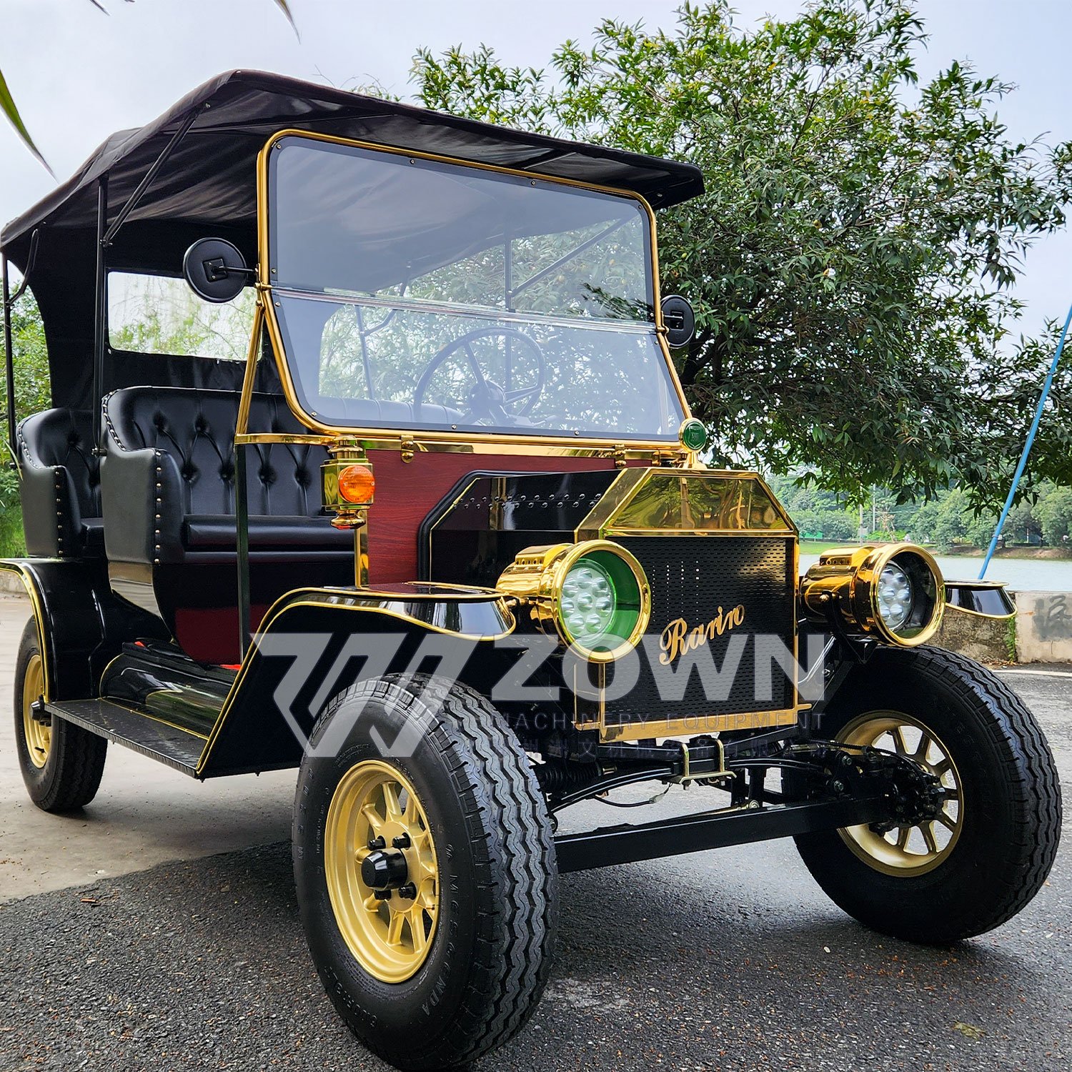 Sightseeing Retro Classic 8 Seats Electric Vintage Car Tourist Bus