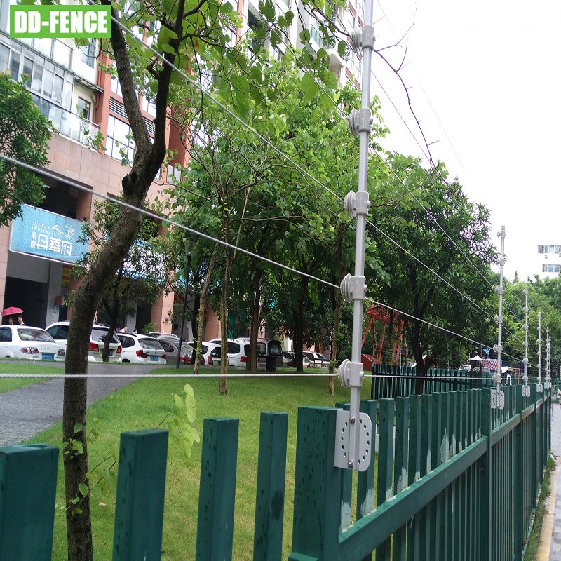 Solar Powered Electric Fence Energizer Electric Fence Insulators Farm