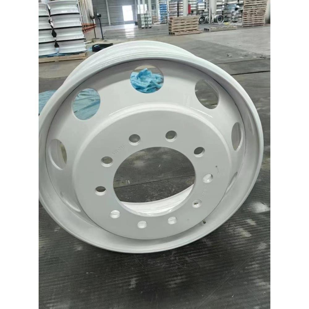 Yilun 9.00x22.5 8.25x22.5 High Heat Dissipation Steel Wheel for Light Truck Bus Tire