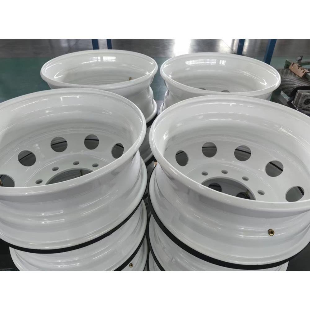 Yilun 9.00x22.5 8.25x22.5 High Heat Dissipation Steel Wheel for Light Truck Bus Tire
