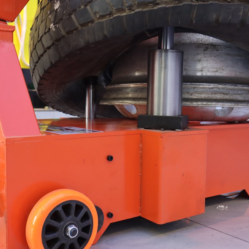 Truck Repair Tyre Changer Machine R22.5/R17.5-19.5/R16 Mounting Bracket / Pneumatic Tire Changer