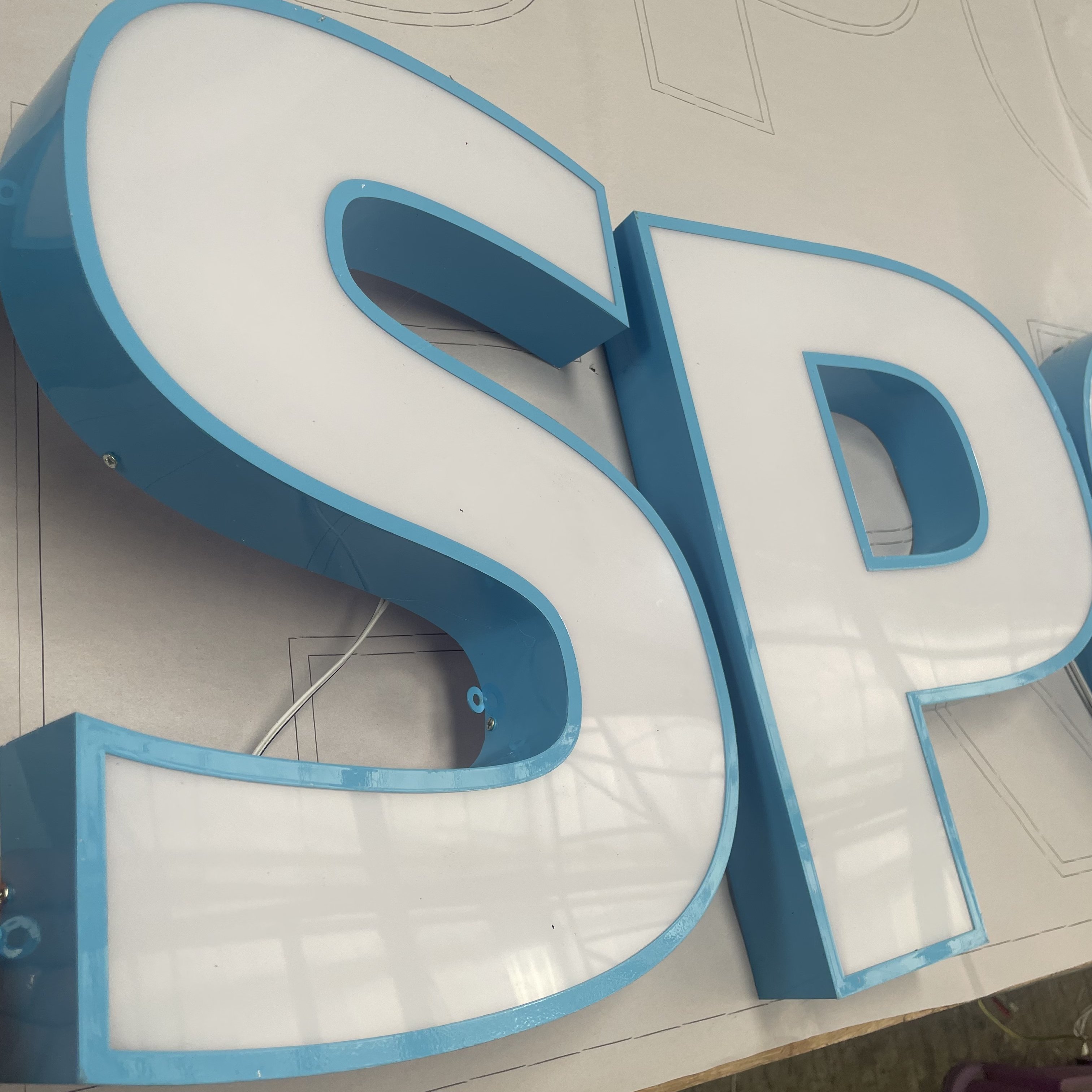 2025 Customizable 12V Indoor/Outdoor Commercial Advertising 3D Logo Signs Stainless Steel Metal Letters Door Heads Bars ACryl DC