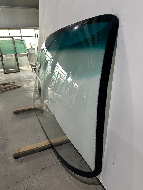 Laminated Front Windshield Auto Glass Car Window Side Door Glass Car Front Windshield for R029 Bus Windshield Glass Size