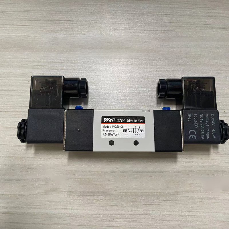 China Popular Bus Accessories Door Pump System 4V220-09 Door Pump Solenoid Valve for Kinglong Higer Zhongtong Ankai Bus Parts