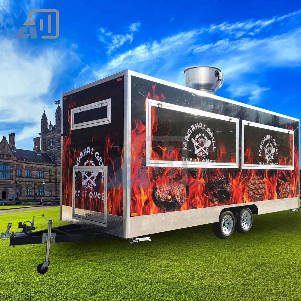 Gasoline Food Truck Vintage New Design Food Kiosk Mobile Car Coffee Van Big Bakery Bus Hot Dog Ice Cream Cart