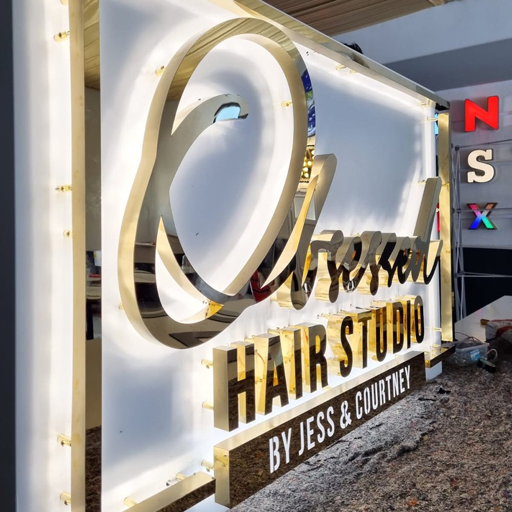 High Quality Custom Shop Storefront Metal Logo Sign Luminous Letters Business Reception Sign