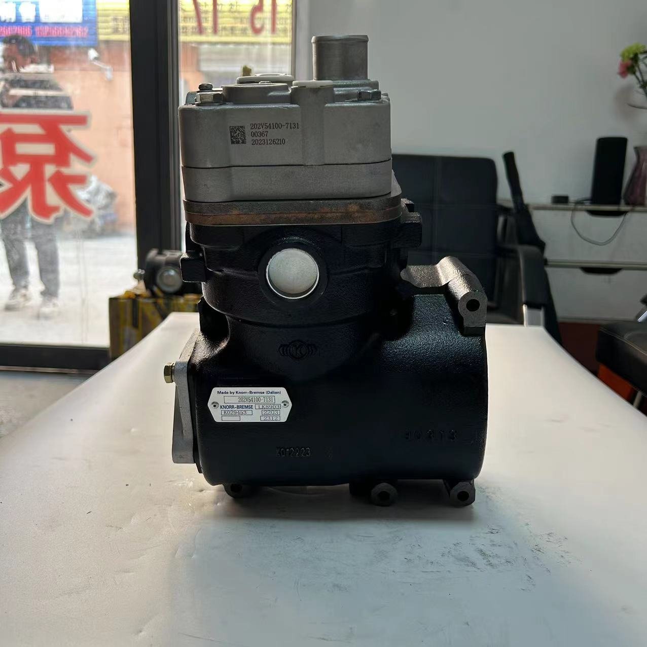SINOTRUK HOWO 202V54100-7131 Weichai Engine Truck Accessory Single Cylinder Air Compressor Original Carton or Wooden Box CN;SHN