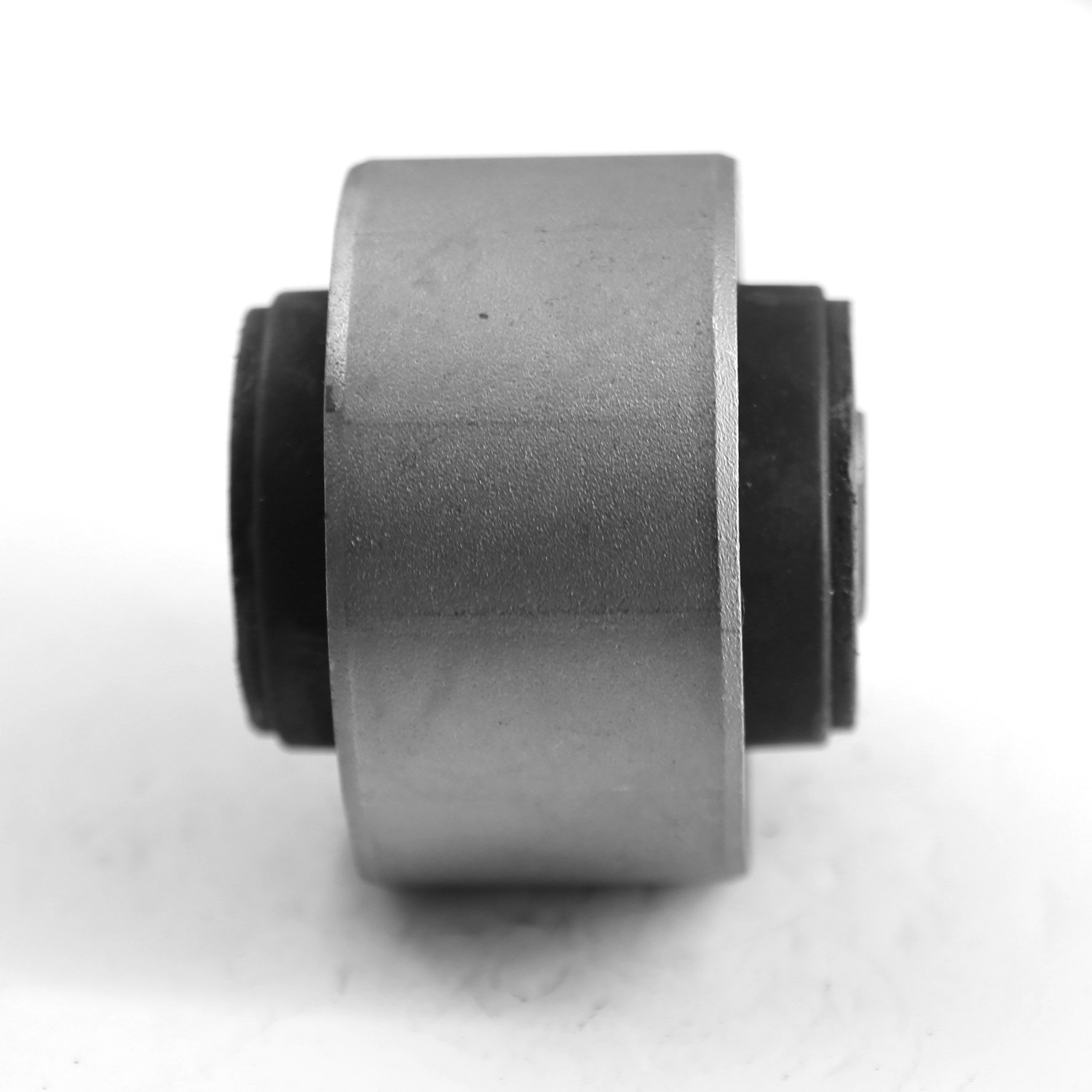 MR992321 4062A022 Front Control Arm Bushing New Iron Metal and Rubber for MITSUBISHI NATIVA KH8W TRITON KB9T L200 Pajero