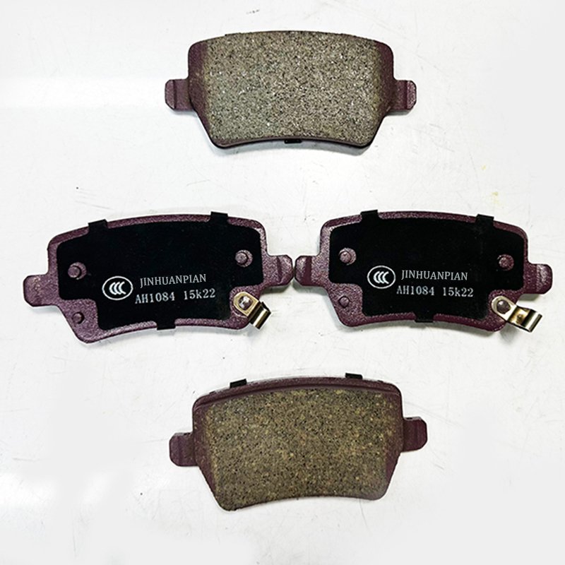 Noiseless New Ceramic Formula Car Brake Pads for FAW Bestune T77 T99 B30 B50 X40 X80 CargoVan D60 Jinn Oley V5 V70 Vita Xiali N5