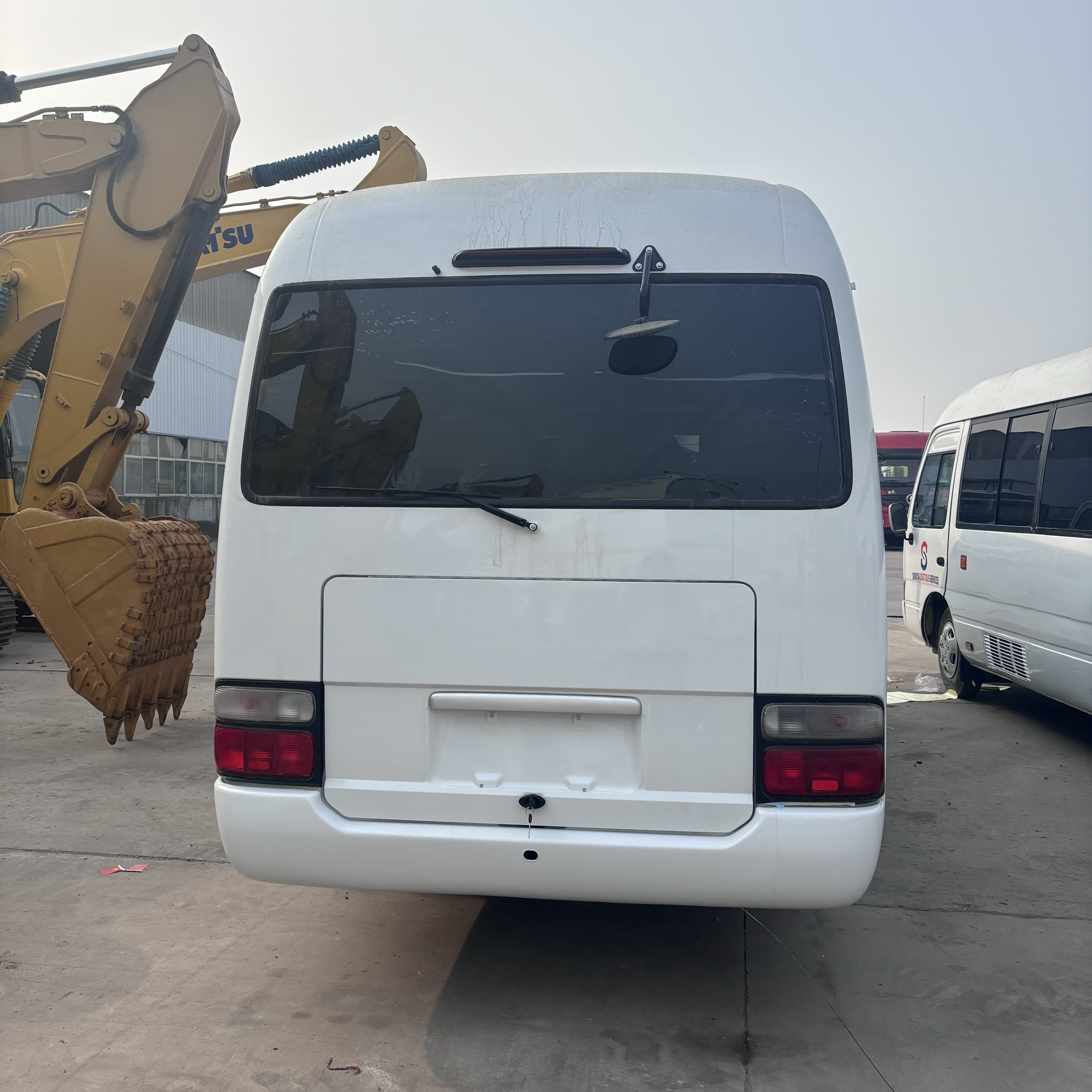 High Quality Used 30 Seats 2019 Toyota coaster Bus with 6 Cylinder 1HZ Engine