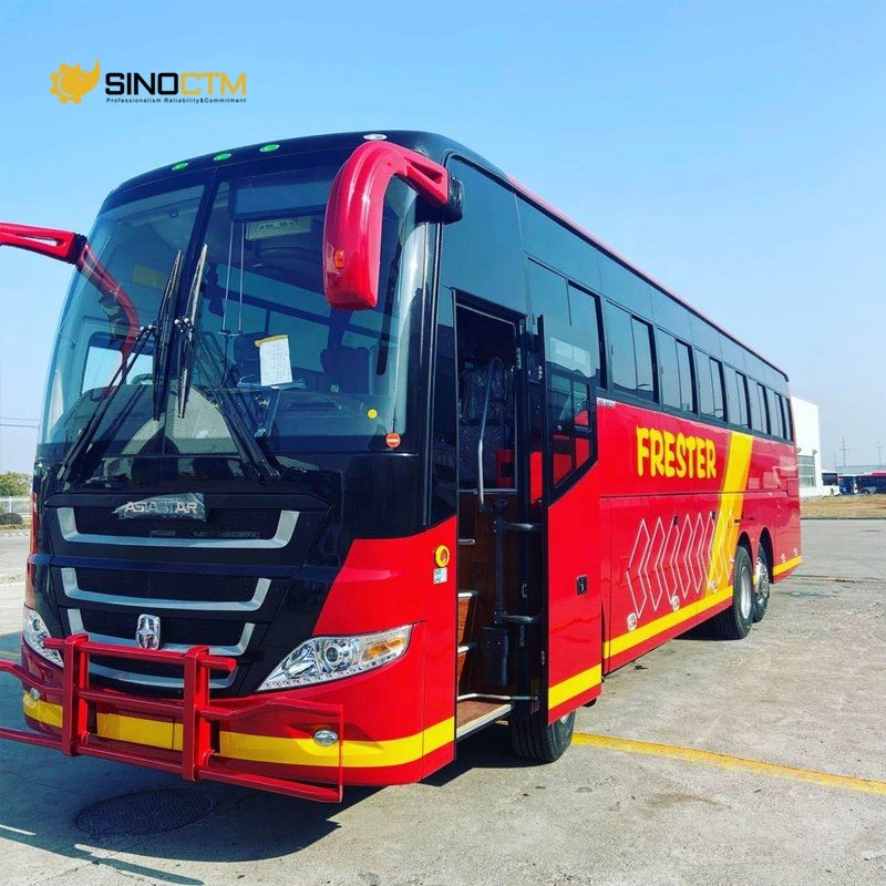 Competitive Price Euro 2/3/4/5 Emission Standard 14M diesel Engine 72seats coach Bus