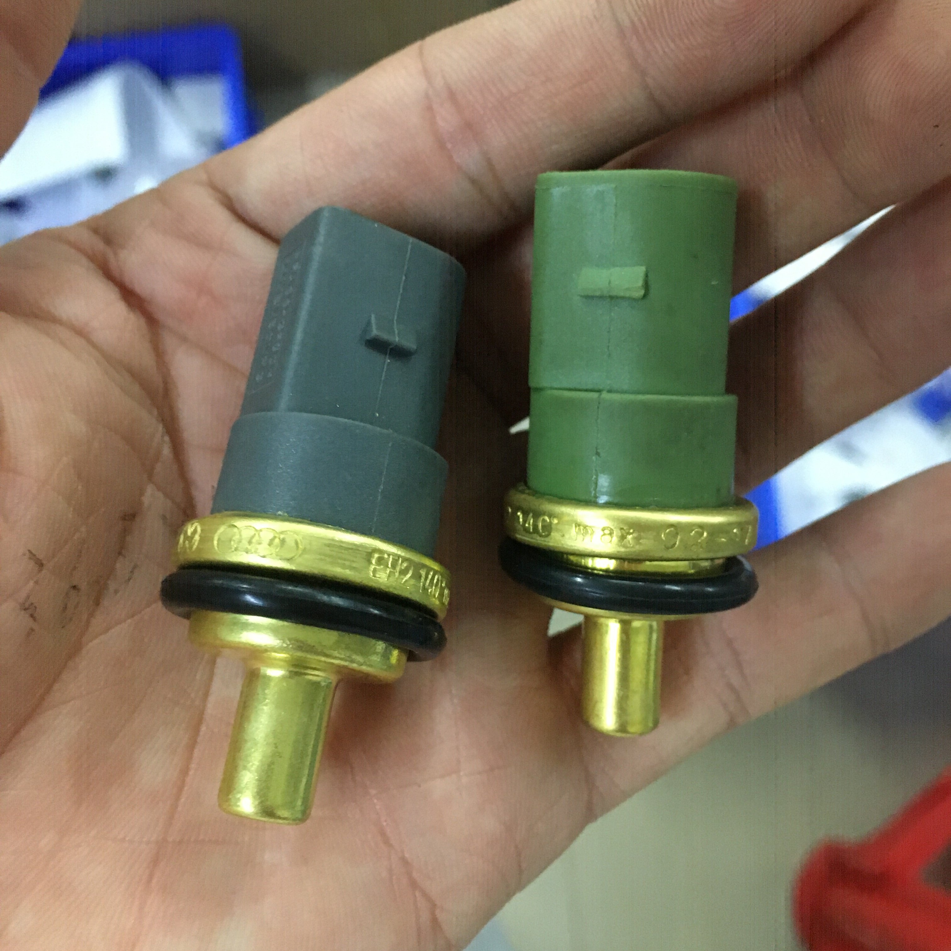 New Coolant Temperature Sensor 06A919501 06A919501A for Audi Volkswagen 1.8L 2.0L 3.0L 3.6L
