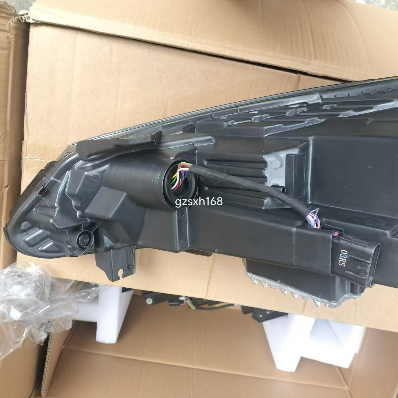 Changan Auto Parts CS85 LED Headlight Assembly Applicable for Automotive Body Lighting System Model 4121020-M51