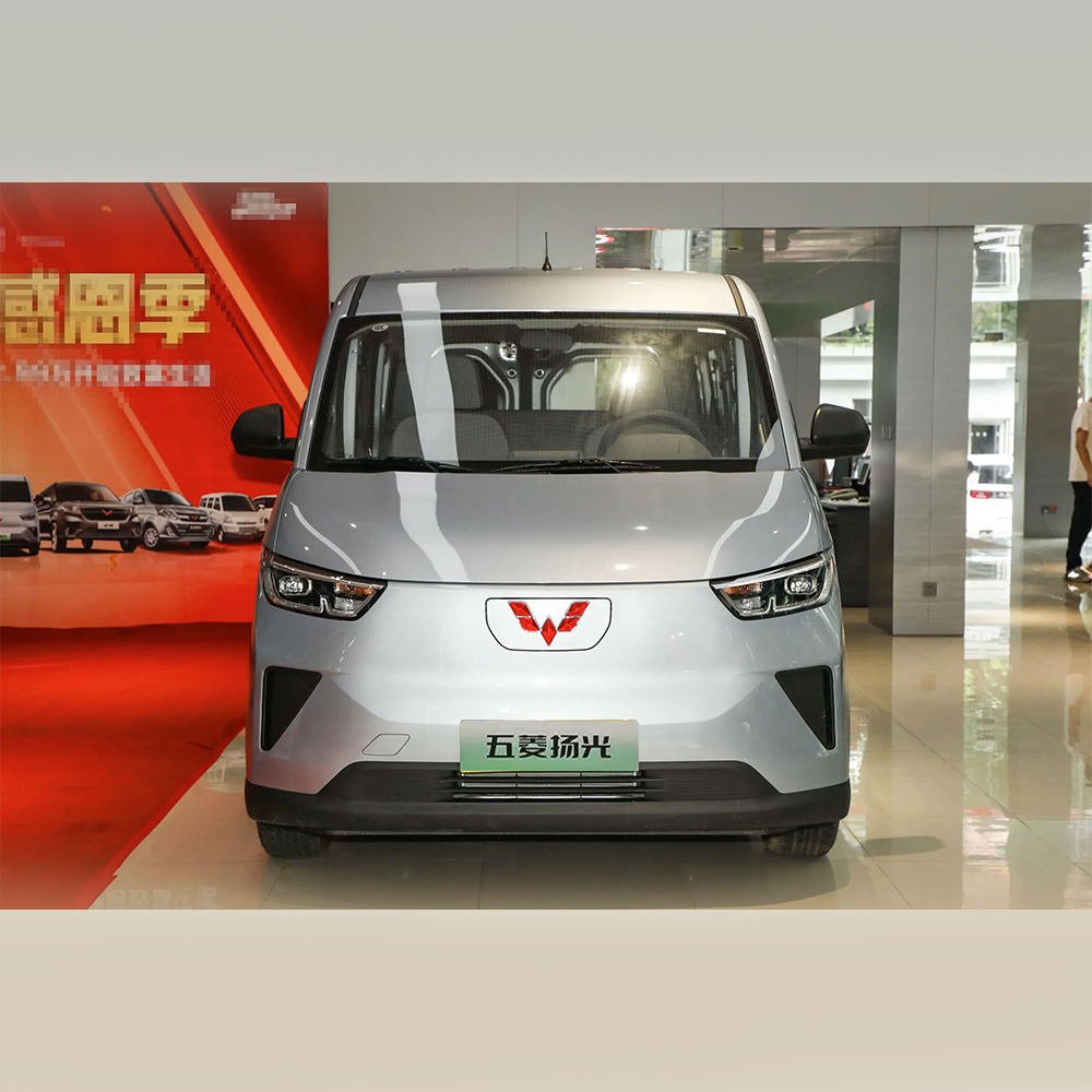 Wuling Yangguang 0.5h Fast Charging Mini Bus Large Capacity Delivery Van Electric Rhd Electric Cargo Van Right Hand Drive Van