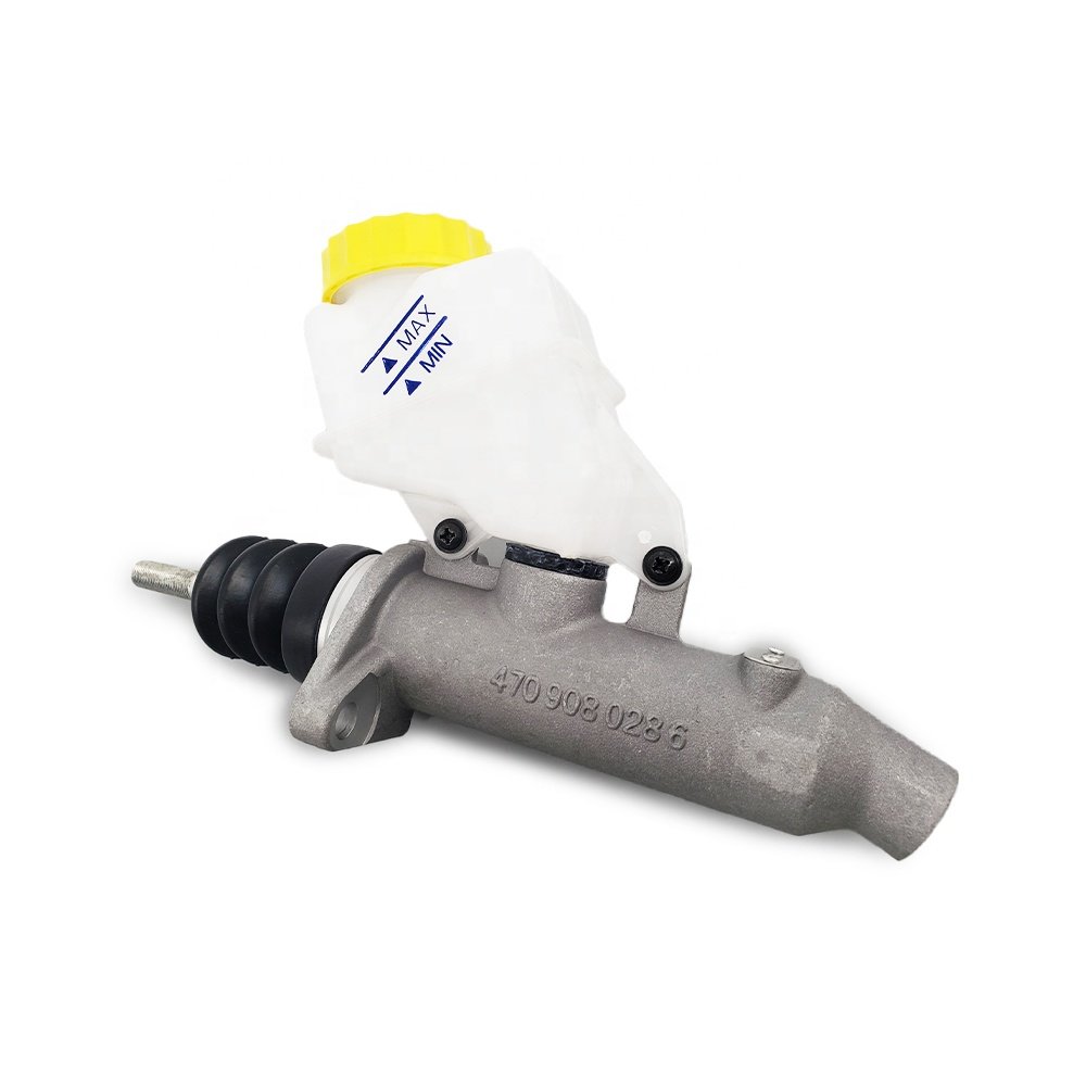 High Quality Clutch Master Cylinder for Truck Parts 4700530350 Clutch Master Cylinder Assembly