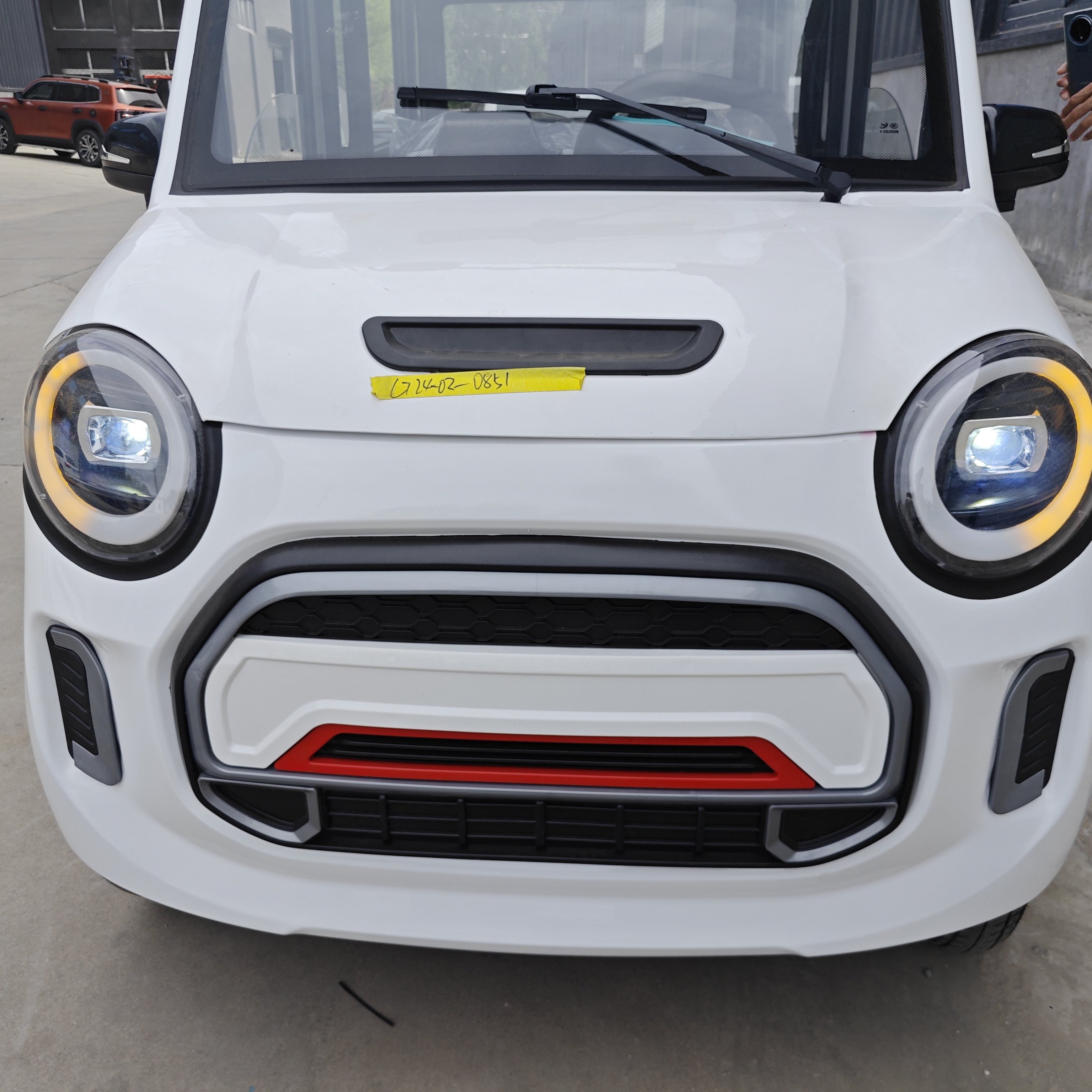 New Design Four Wheel Electric Mini Car Lead Acid Battery Cheap Electric Vehicle Made in China Hybrid MINI Ev Bus