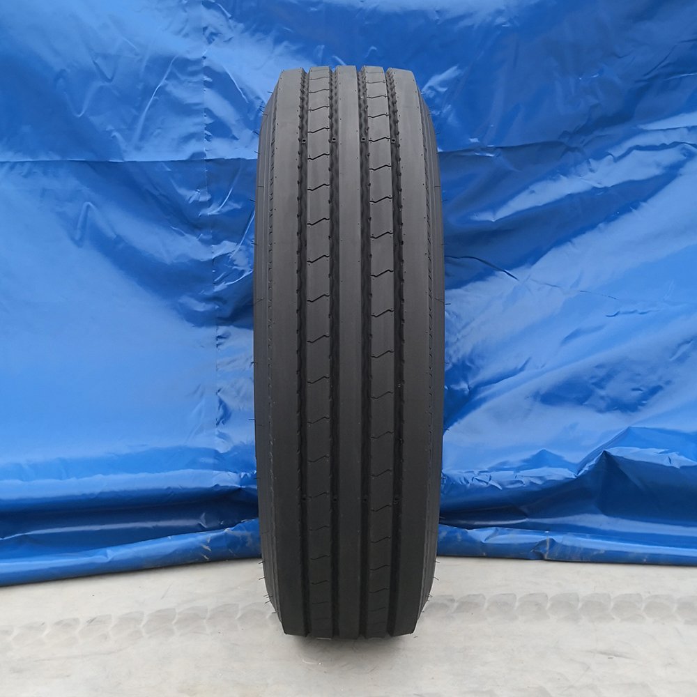 Zeta Best Quality Brand Truck Bus Tyres Tires TBR Thailand 11R22.5 11R24.5 295/75R22.5 295/80R22.5 315/70R22.5 315/80R22.5