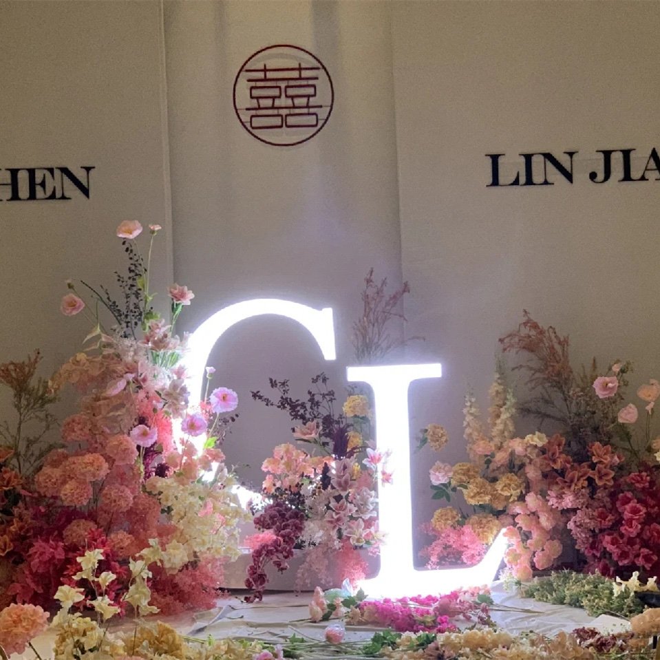 Wholesale Custom Luminous Letters for Large Scale Wedding Ceremony High-End Wedding Advertisement 3D Illuminated Font Decoration