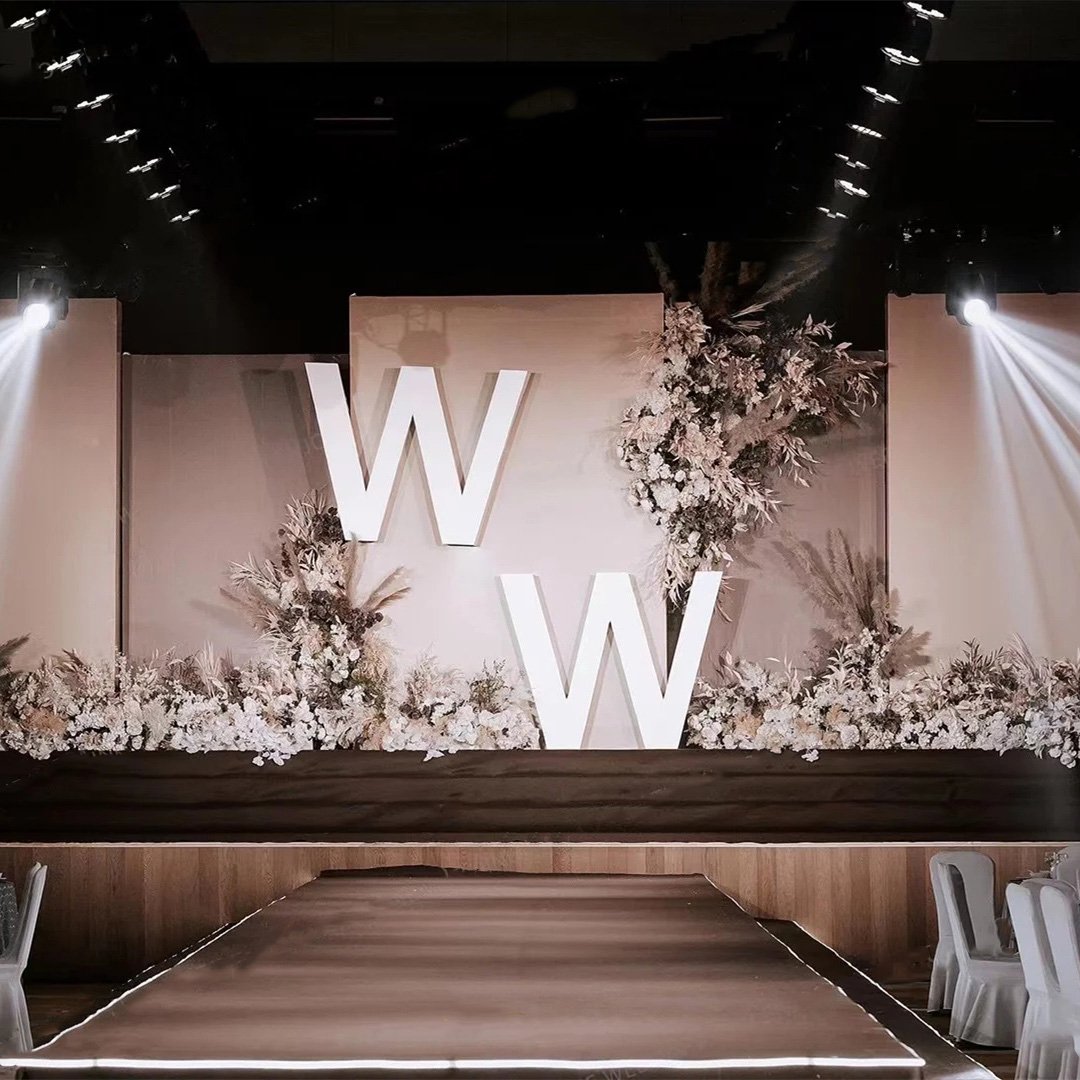 Wholesale Custom Luminous Letters for Large Scale Wedding Ceremony High-End Wedding Advertisement 3D Illuminated Font Decoration