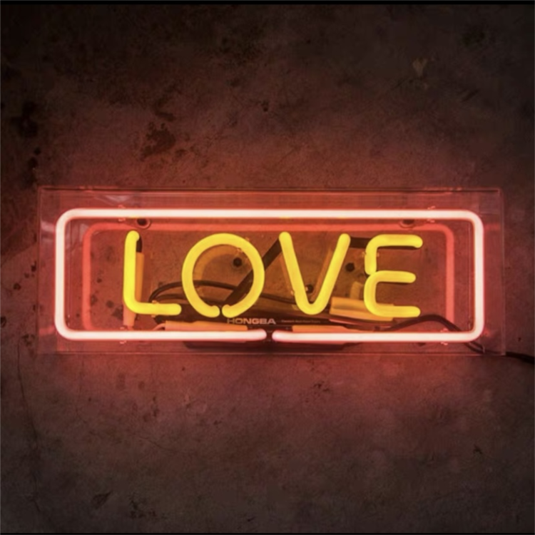 MOQ 1 SET Electronic Sign Decorative on air love Cafe Neon Sign Light Box for Sale