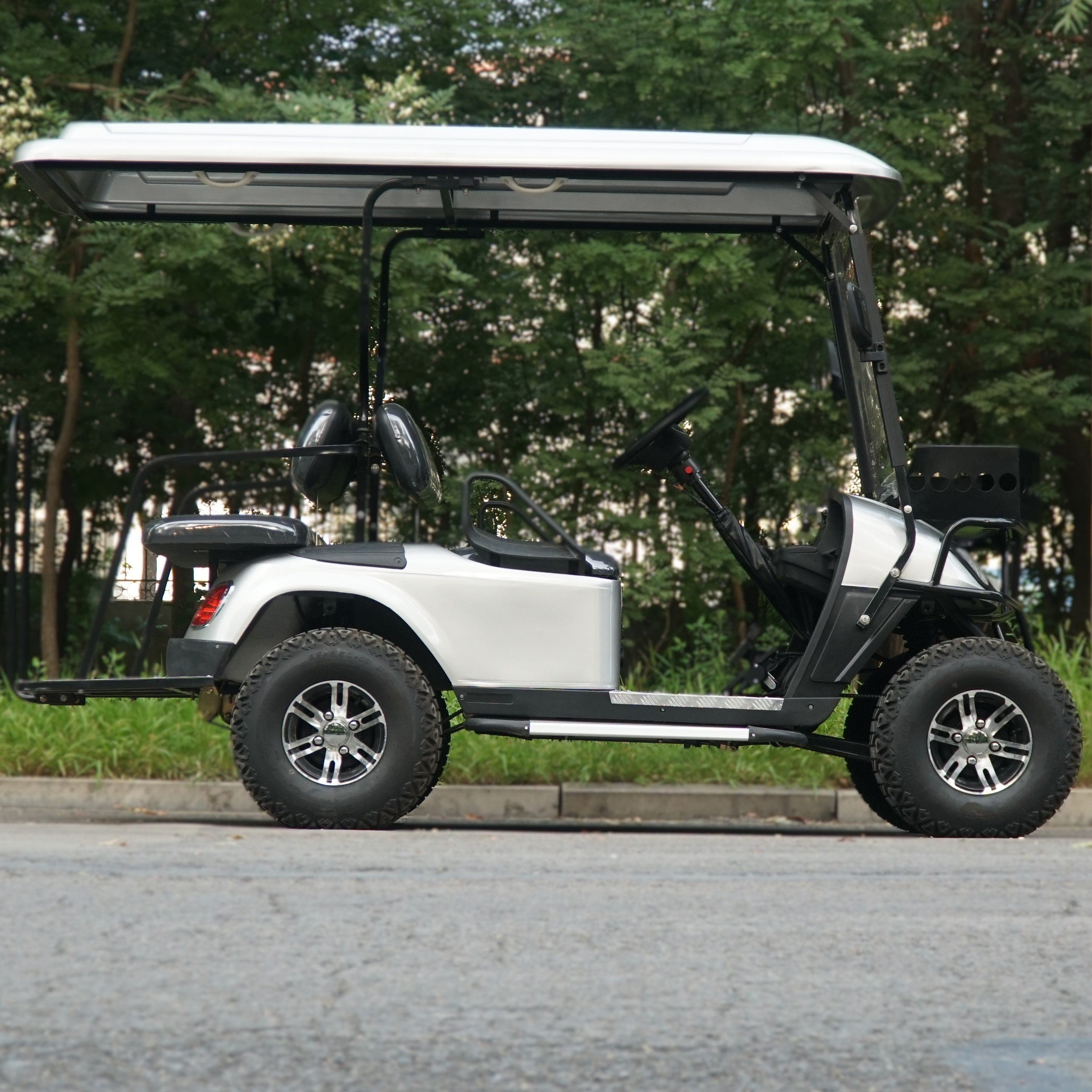 Tong Cai Golf Cart Accessories Mini Electric Truck Electro Scooter Classic Electric Motor Car Golf Cart
