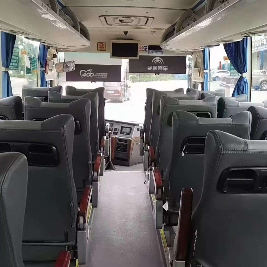 47 Yutong Used Bus Yutong 6119 Luxury Version Used Bus for Sale
