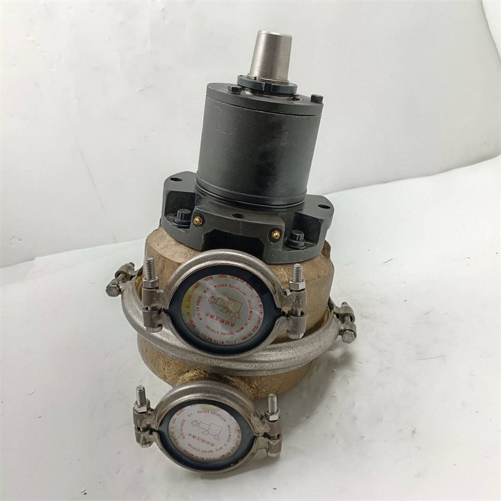 Hot sale Chongqing CCEC auto engine parts cooling system KTA19 KTA38 diesel engine sea water pump 3074540 for Cum-min engine