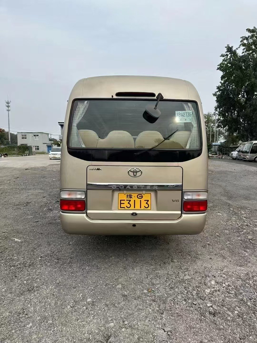 Manufacturer Wholesale Used Bus toyota coaster 17-23 Seats with Diesel Engine Leather Seats Good for School Bus Using